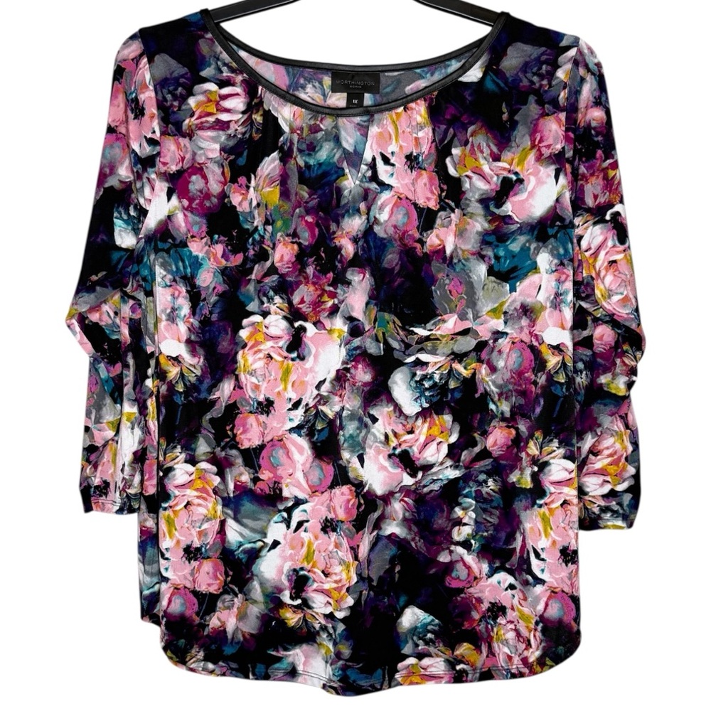 Floral blouse by Worthington size 1X